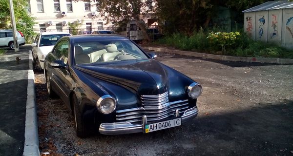 Mercedes-Benz CLK из Украины пытается замаскироваться под "Победу"