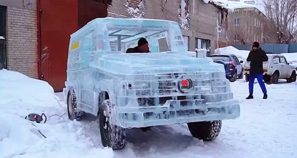 В Новосибирске сделали ледяную копию Mercedes-Benz G-класса, на которой можно ездить