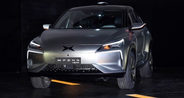 Электрический паркетник XPeng Beta - дешевый китайский аналог Tesla Model X