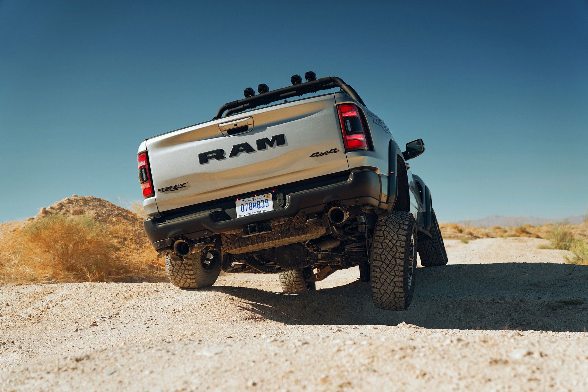 Ford f 150 Raptor Рё dodge Ram