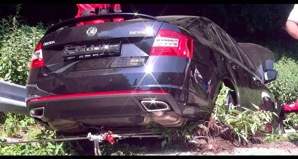 Наконец-то: 10-минутная видео-нарезка аварий с автомобилями Skoda