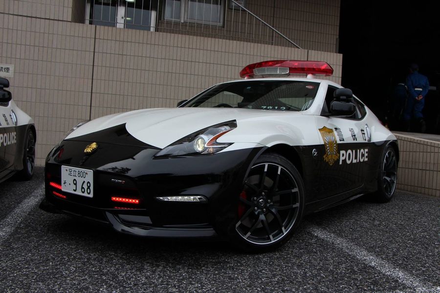 Tokyo Police Gets These Cool Nissan 370Z Nismos