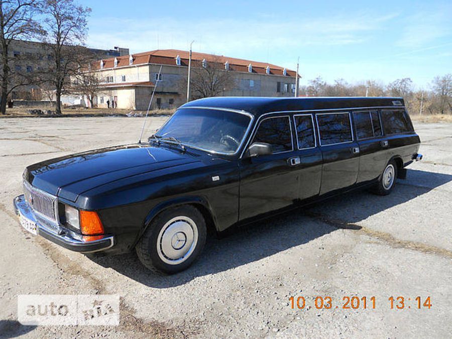 ГАЗ-3102 «Волга» превратили в 6-дверный лимузин-универсал (или катафалк?)