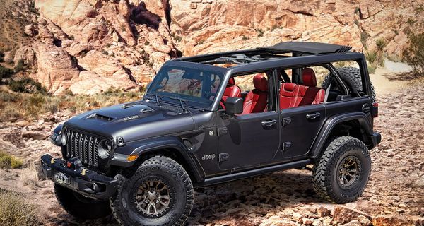 Jeep показал 450-сильный Wrangler Rubicon 392 Concept с могучим V8