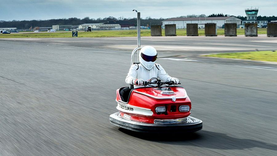 Стиг из Top Gear установил рекорд скорости на бампер-каре