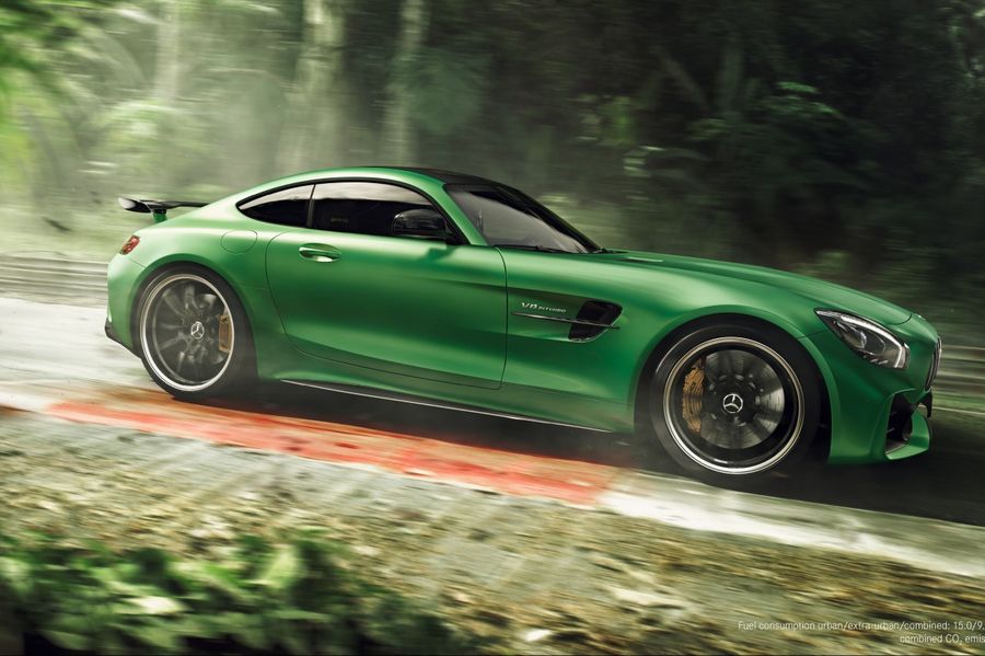 Mercedes Amg Gt R Lewis Hamilton En Video Dans L Enfer Vert Carakoom Com