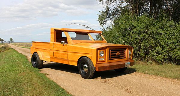 Полностью деревянный кастомный Ford Pickup Truck из Южной Дакоты