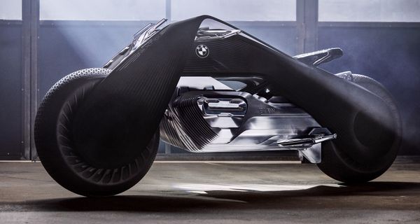 Концепт байка BMW Vision Next 100 Bike выглядит словно транспорт Бэтмена из будущего