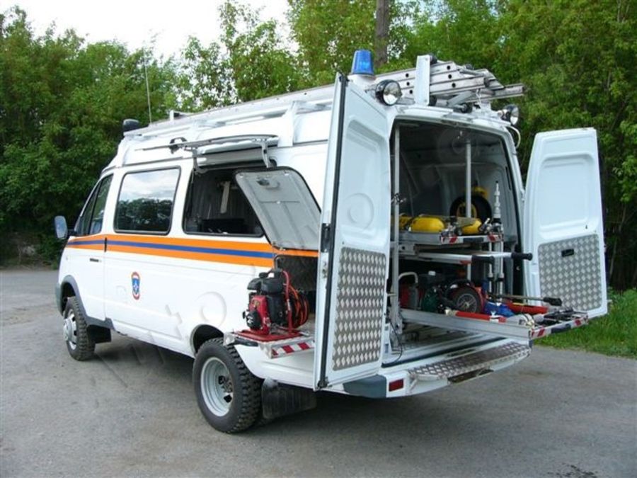 Спасательный автомобиль мчс. Аварийно-спасательный автомобиль ГАЗ 27057. ГАЗ 27057 пожарный. АСМ-41-02 базовое шасси ГАЗ-27057. АСМ ГАЗ 27057.