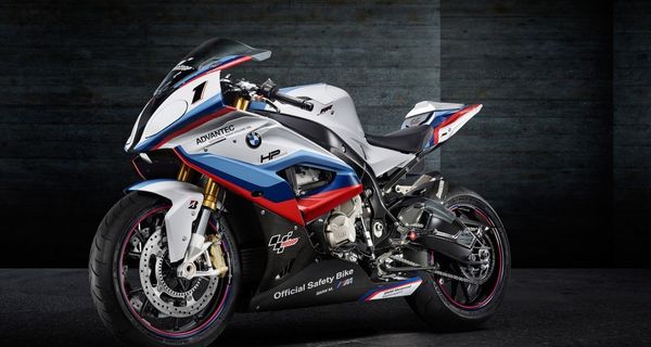 BMW S1000RR выступит в качестве мотоцикла безопасности в предстоящем сезоне серии MotoGP