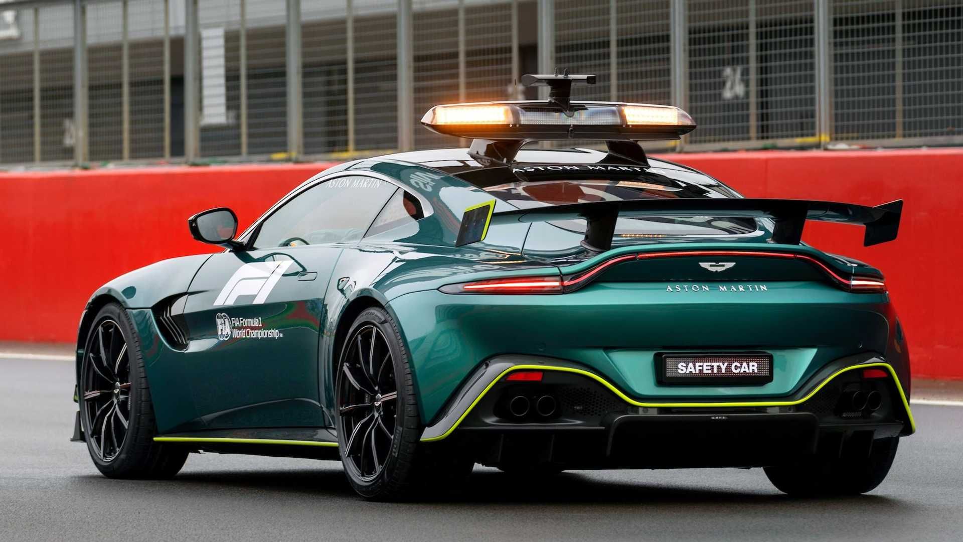 Автомобиль безопасности формула. Aston Martin f1 Safety car. Aston Martin f1 2021. Aston Martin Safety car f1 2021. Aston Martin f1 2022.