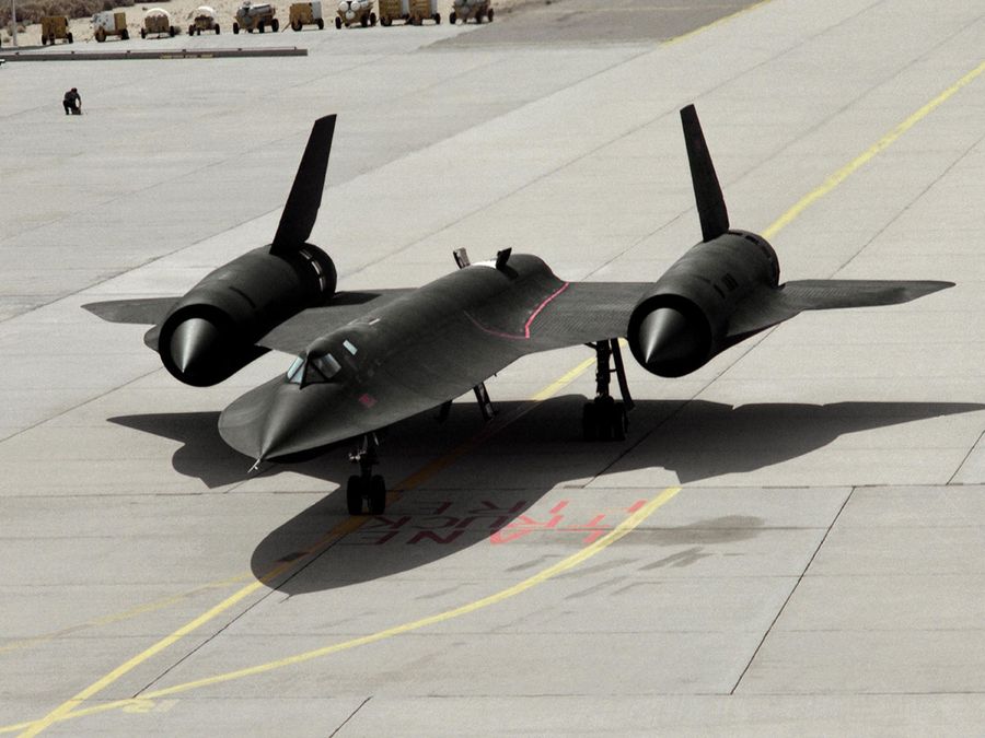 Американский разведчик SR-71 Blackbird на сегодняшний день остаётся самым быстрым в мире