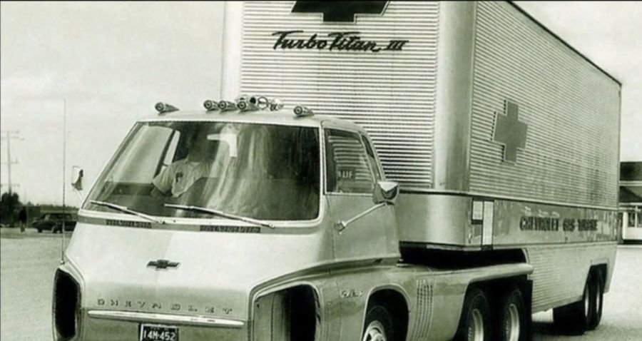  Tractor futurista Chevrolet Turbo Titan III del año