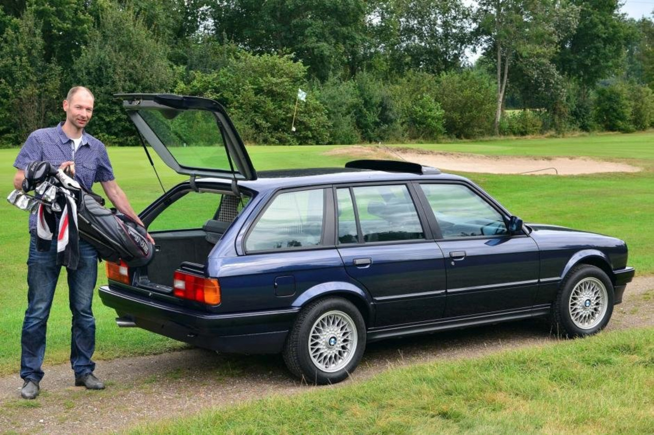 Снять универсала. BMW e30 Touring IX. BMW 325 e30 Touring. BMW e30 325i Touring. 1990 BMW 325ix e30 Touring.