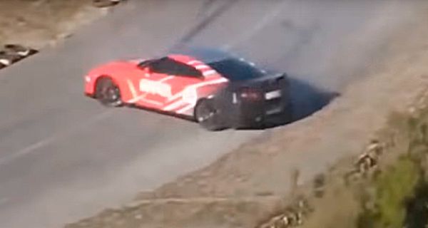 Нарезка видео аварий Nissan GT-R - превосходство эго над водительским опытом