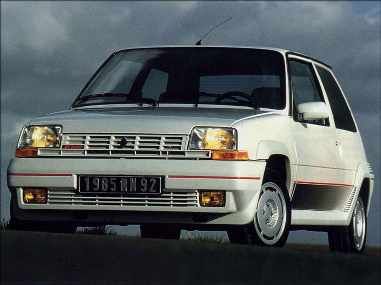 Супер 5. Рено 5 gt Turbo. Renault 5 gt Turbo 1986. Renault 5 gt. Renault super 5.