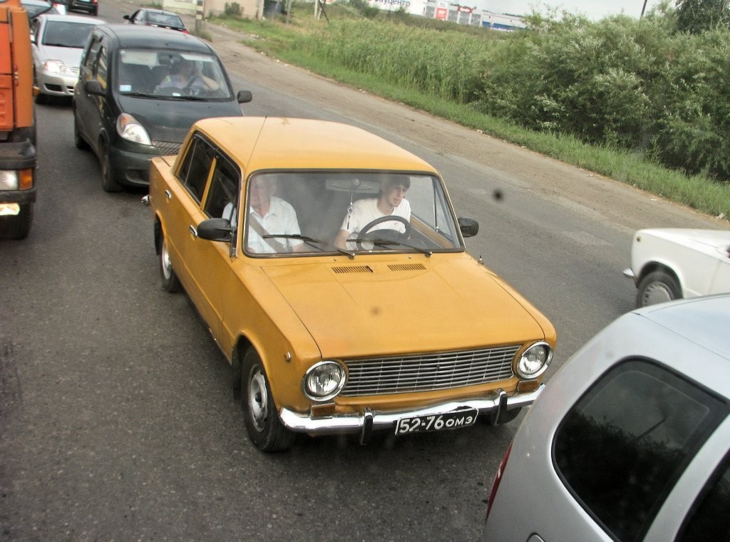 Купить автомобиль б у омск. Старые советские номера желтые. Ока номер СССР.