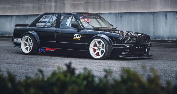 Dirty E30 показывает, как должен выглядеть дрифтовый BMW