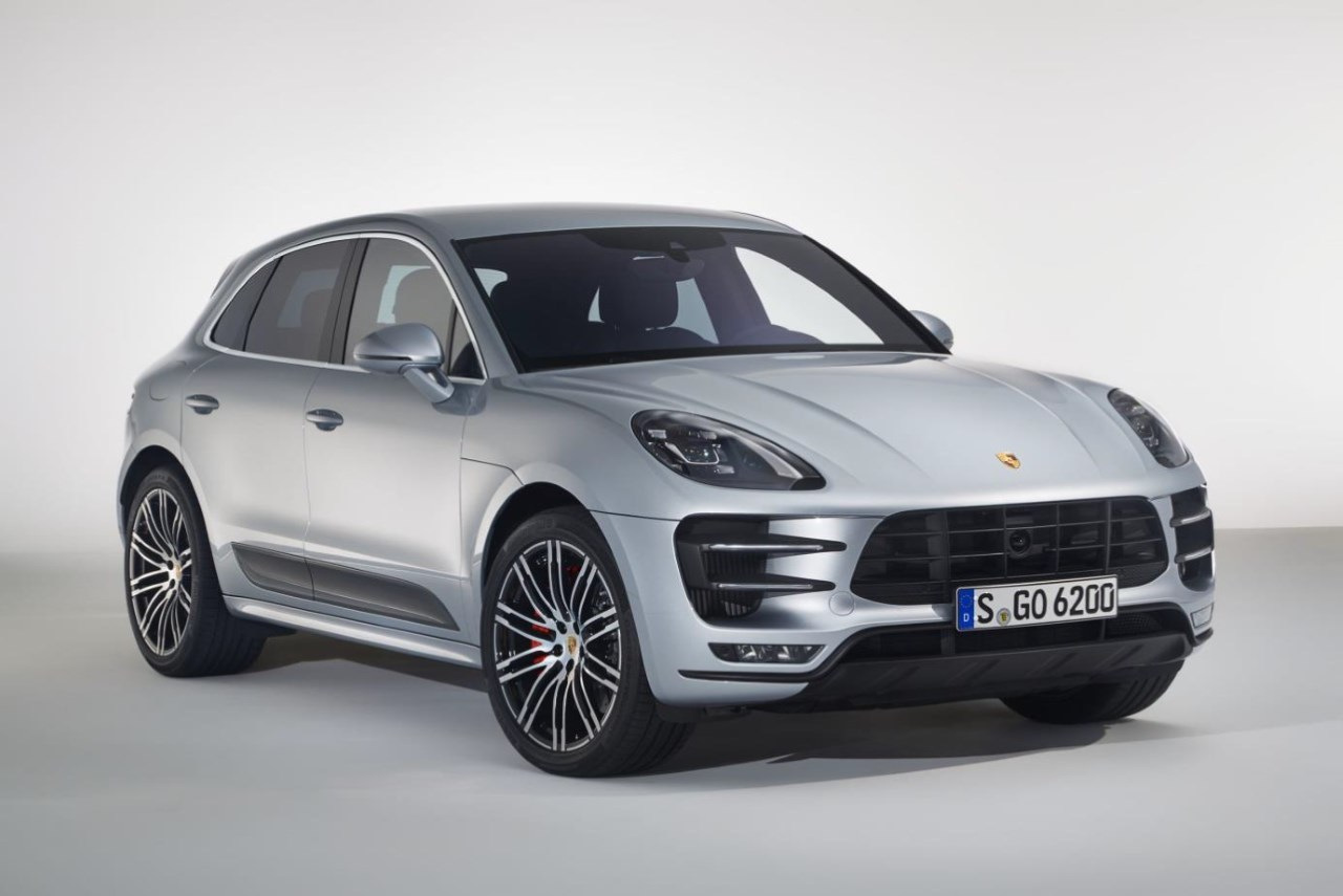 Porsche Macan Turbo 2021