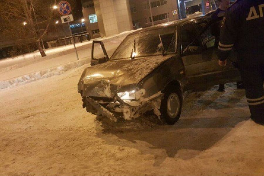 Нетрезвый лихач из Казани решил погонять по зданию аэропорта
