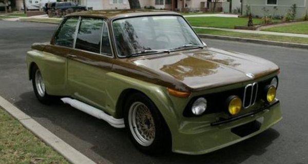 BMW 2002 1969 года выпуска с 5,0-литровым двигателем Mustang