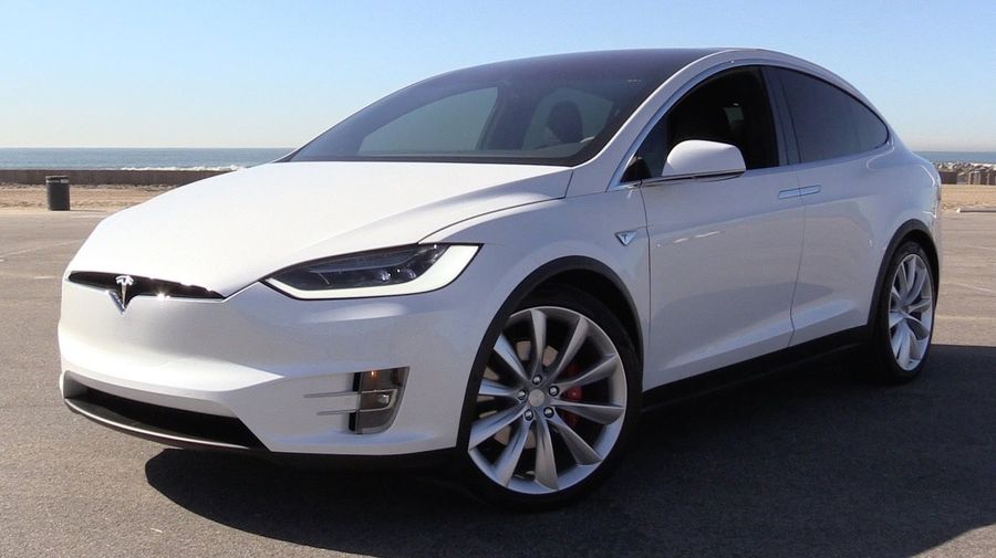 Новейшая Tesla Model X разочаровала покупателей недопустимыми проблемами
