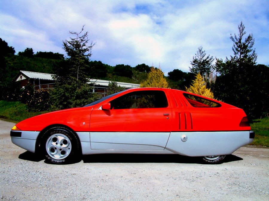 Первый автомобиль, полностью разработанный девушкой — Ghia Brezza на базе Ford Escort