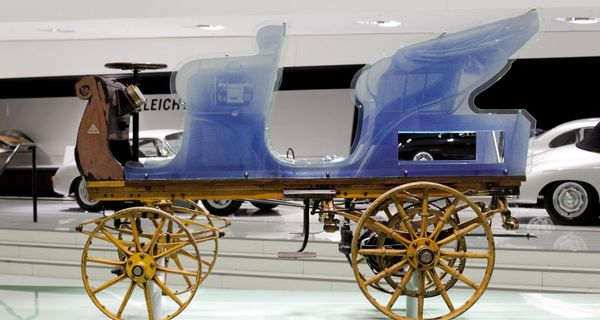 Первый электромобиль Фердинанда Порше  выставлен в Музее 