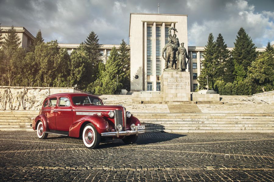 Povestea unui Buick 40 Special din 1938 care circula in Romania