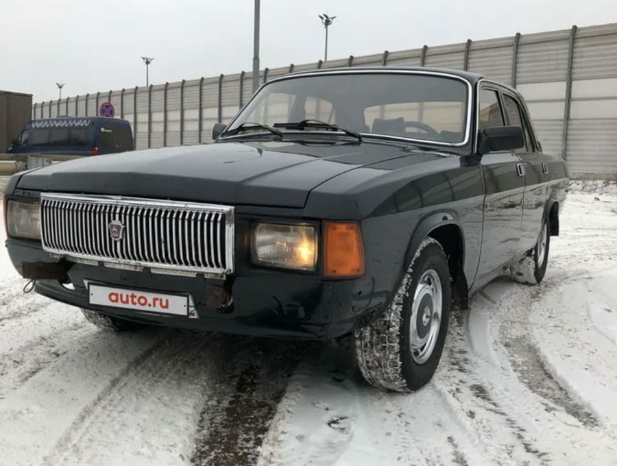 В Москве продают редкую 26-летнюю «Волгу» с V8 за 1,9 миллиона рублей