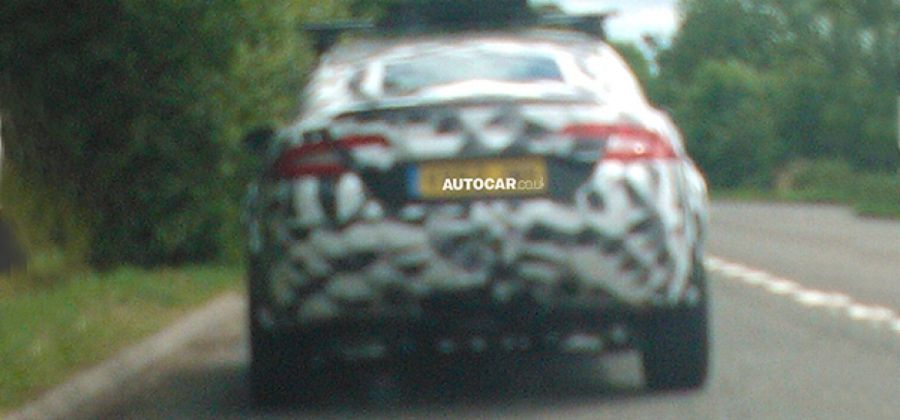 Кроссовер Jaguar: впервые замечен на дорогах