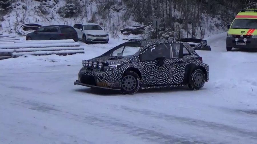 Credeați că Toyota produce doar hibride? Ia uitați ce monstru a pregătit pentru WRC!