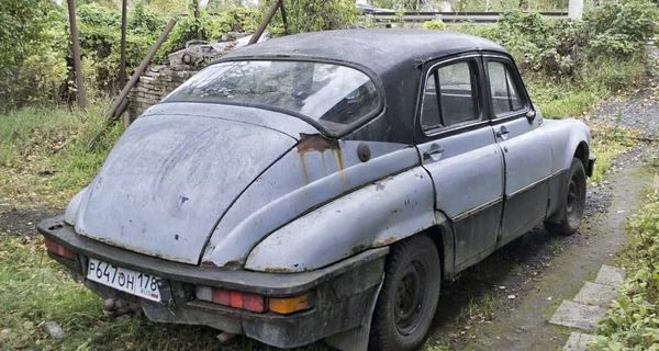 Берегите глаза: ГАЗ-М20 «Победа» превратили в американский автомобиль 40-х годов