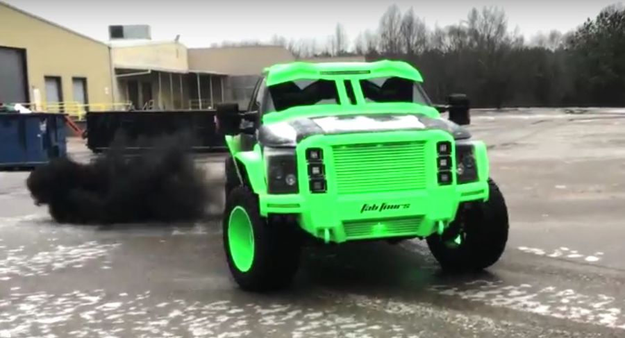 Fab Fours Krypton Ford F-350 Truck Performs Donuts with 40-inch Tires