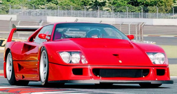 Японцы сняли красивые видеоролики про три редких классических Ferrari
