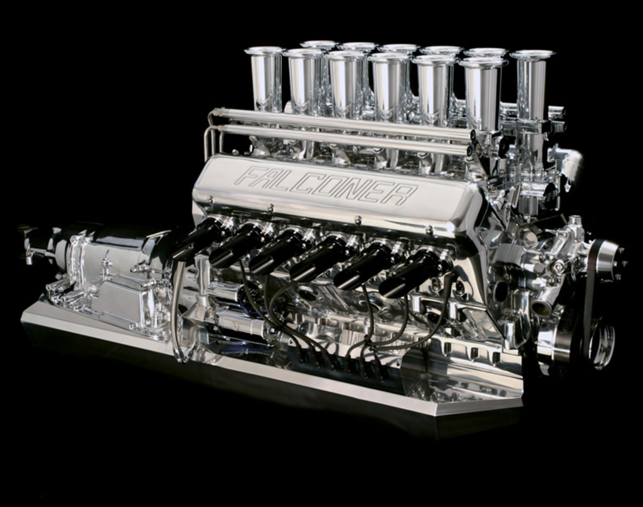 Немецкие двигатели автомобилей. 6 Цилиндровый v12. Рядный 8 цилиндровый двигатель Форд. Мотор v12 Титан. Ford v12.