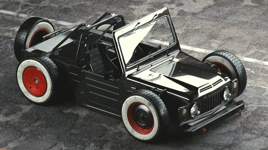 Suzuki Jimny конца 70-х превратился в стильный рэтрод
