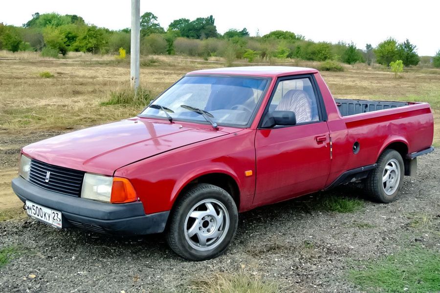 МОСКВИЧ ПИКАП 4Х4 | Старые грузовики, 4x4 грузовики, Автомобиль