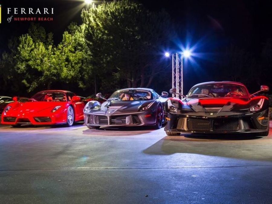 Более 80 новеньких Ferrari, включая LaFerrari, собрались на вечеринке в Калифорнии