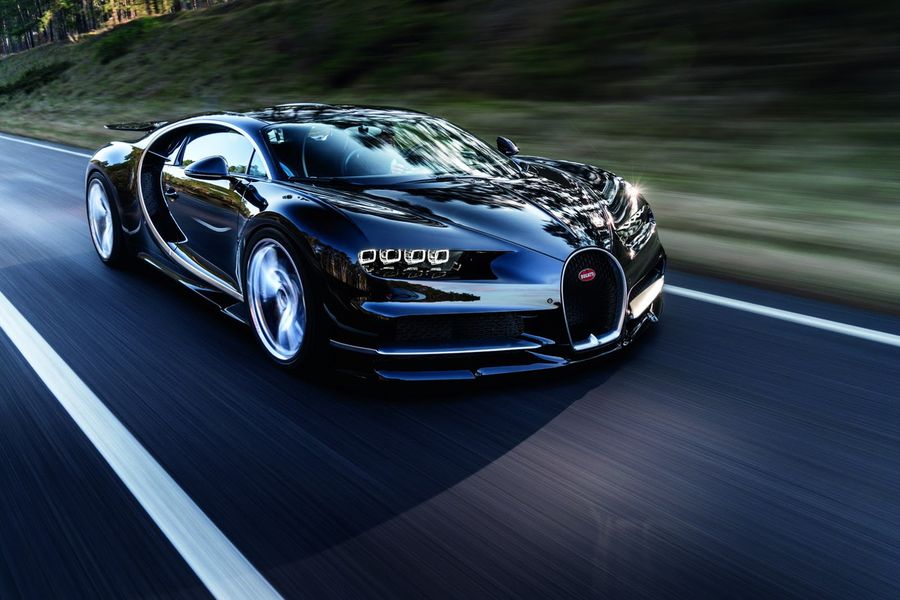 Bugatti Chiron Is Official: 1,500 Horsepower, 260 MPH, $2.6 Million
