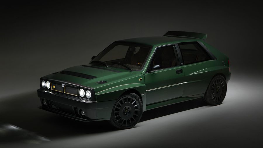Итальянский миллионер начал выпуск очень дорогого рестомода Lancia Delta Futurista