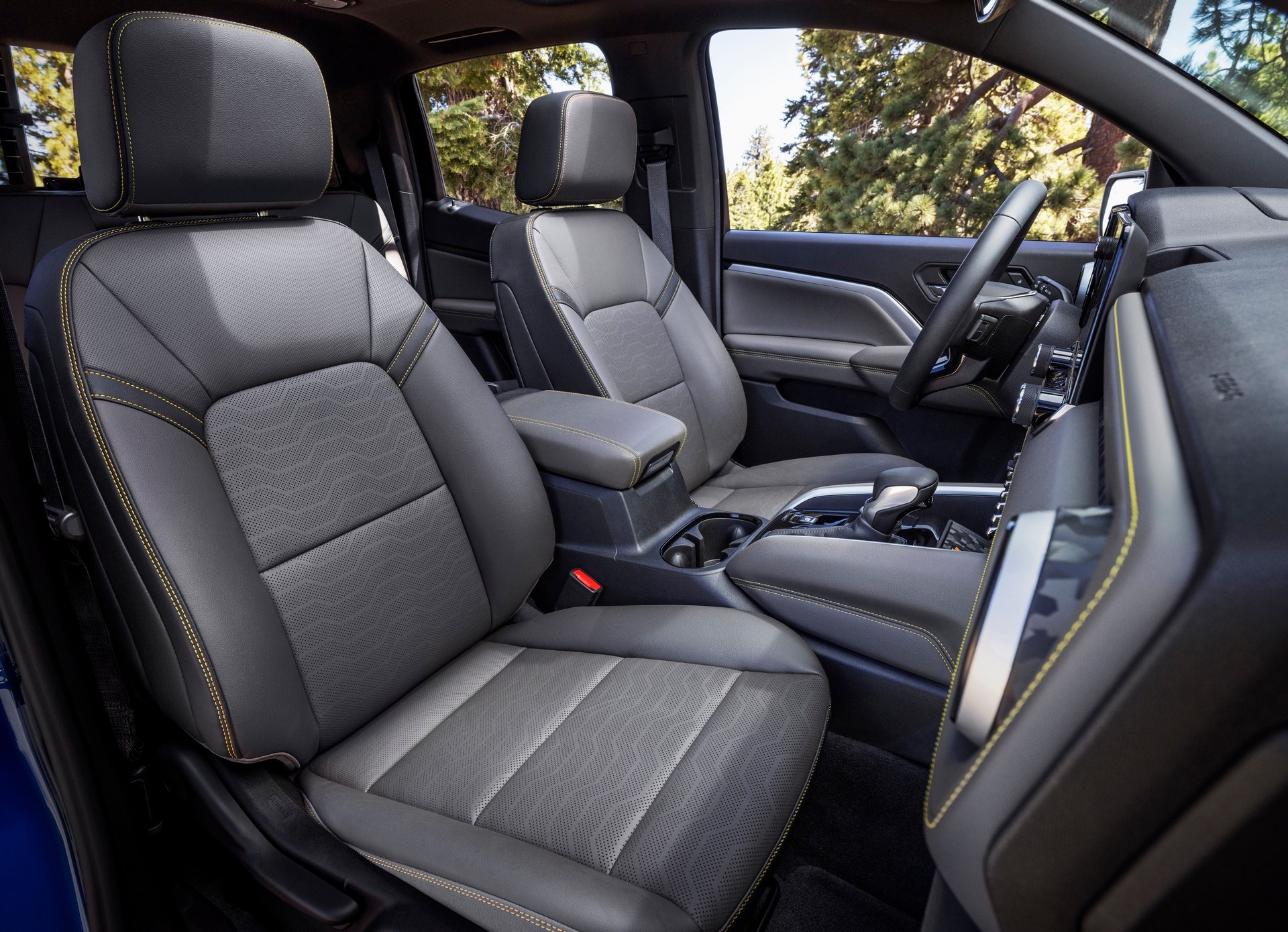 Chevrolet Silverado 1500 Interior