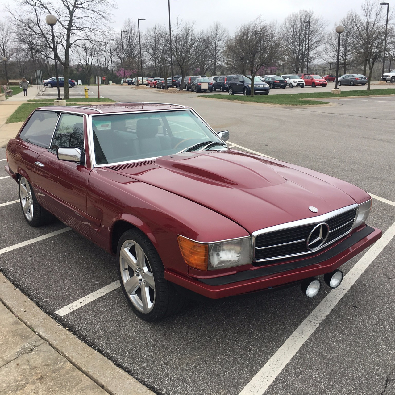 Кастомный Mercedes-Benz 450SL в кузове шутинг-брейк выглядит на удивление  здорово | carakoom.com