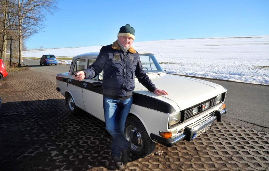 Немецкий пенсионер преодолел на стареньком советском Москвиче более 1 млн км