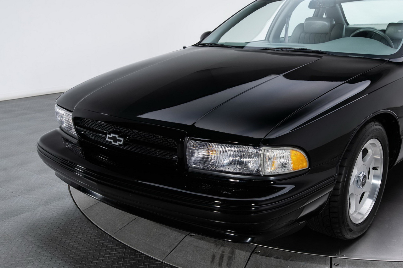 Капсула времени: Chevrolet Impala SS 1996 года выпуска с пробегом 3500 км и...