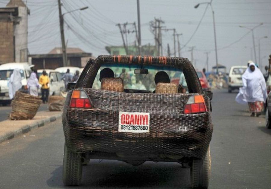 Плетеный автомобиль из Нигерии - шедевр или безысходность !
