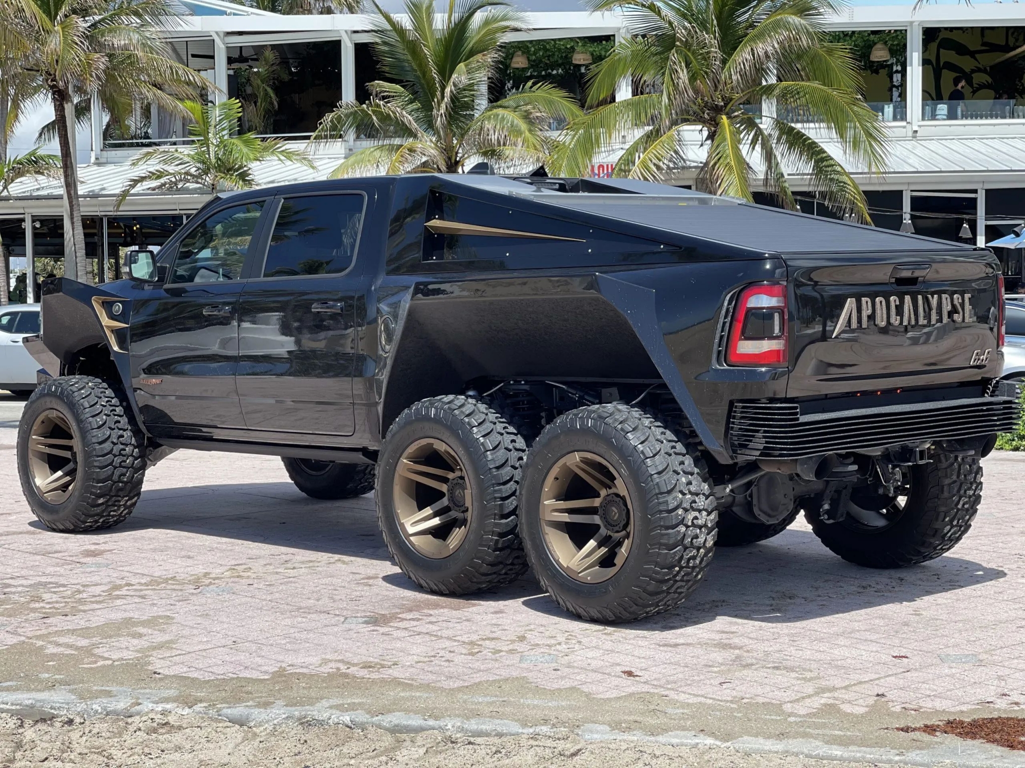 Jeep Gladiator 6x6