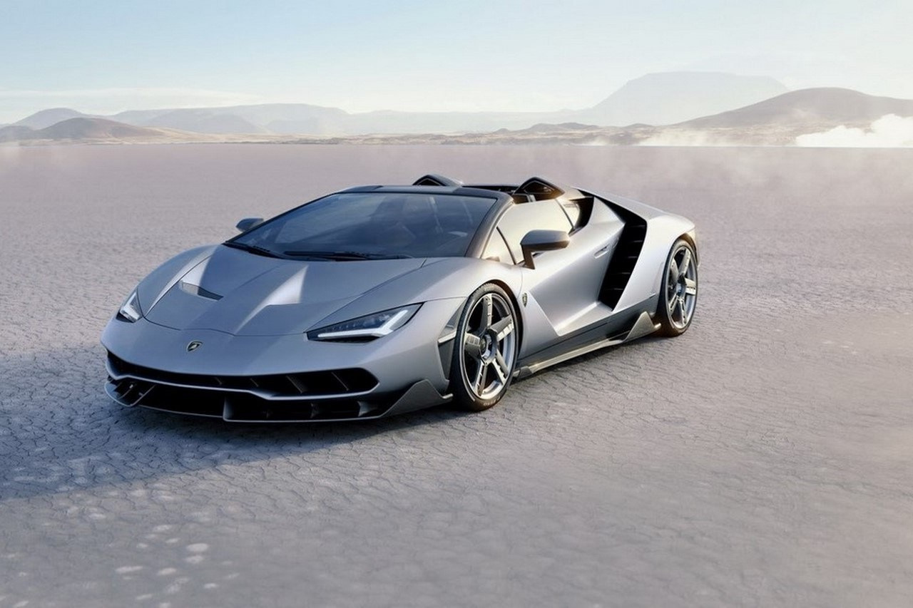 Lamborghini Centenario белая