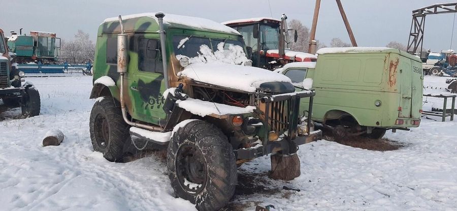 Самодельный внедорожник замаскировался под «Комбат Т98»