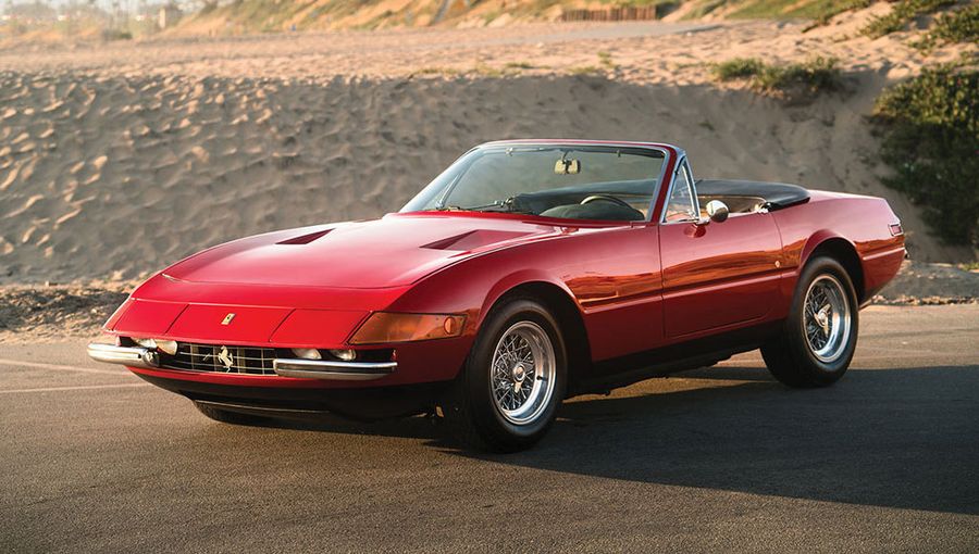 На аукцион выставили редкий Ferrari 365 GTS/4 Daytona Spider, который 20 лет простоял в гараже